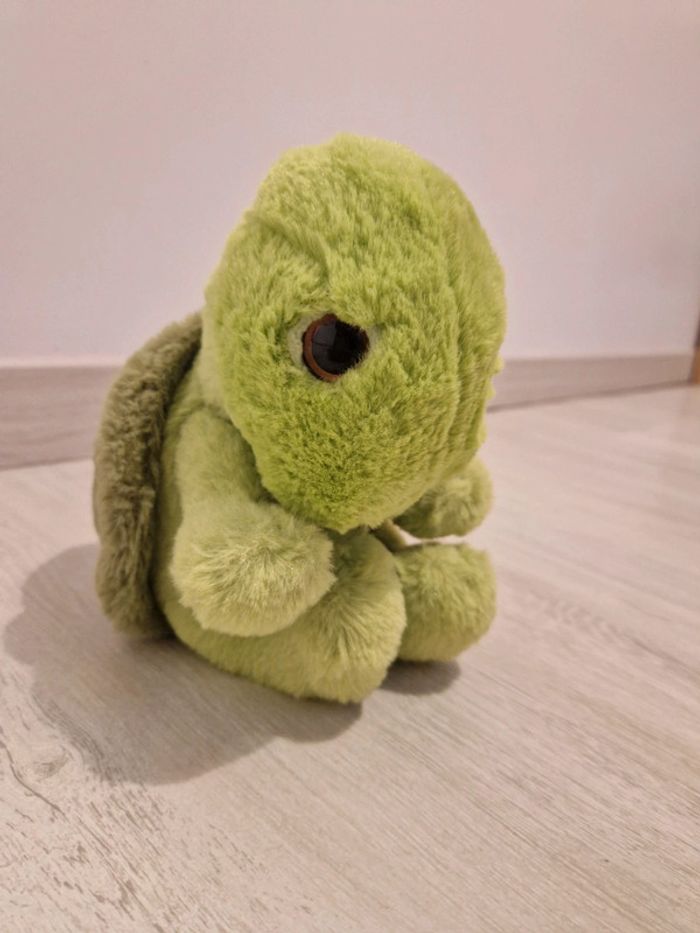 Tortue en peluche