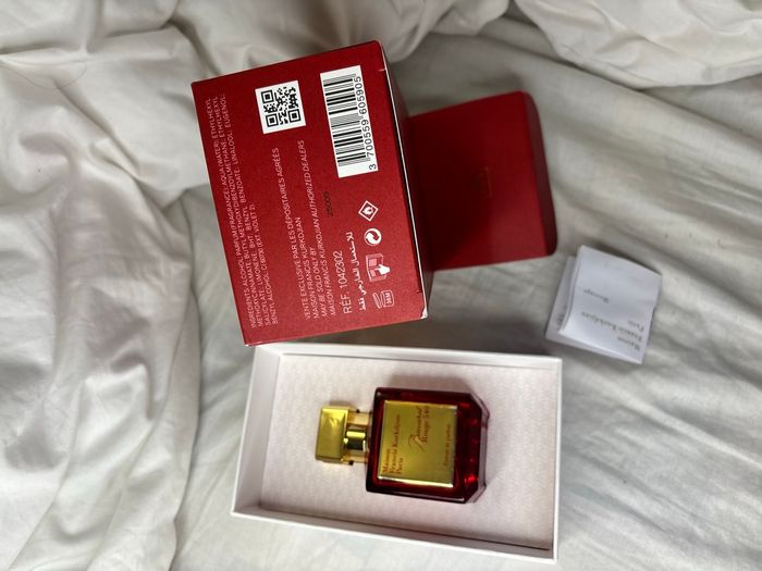 Extrait de parfums baccarat 540 - photo numéro 9