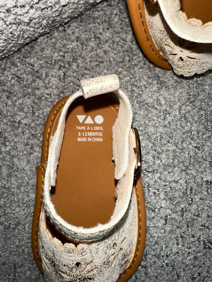 Chaussures / sandales dorées Tape à l’œil - photo numéro 2