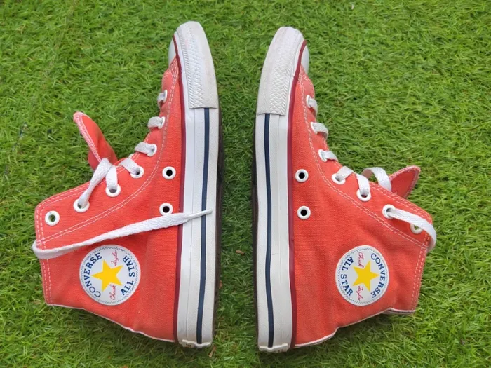 Paire de converse all star taille 35 - photo numéro 2
