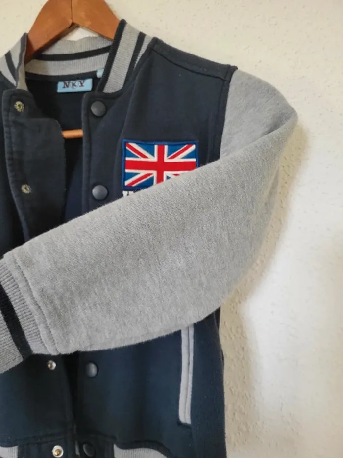 Gilet pression garçon 👦 8 ans - photo numéro 6