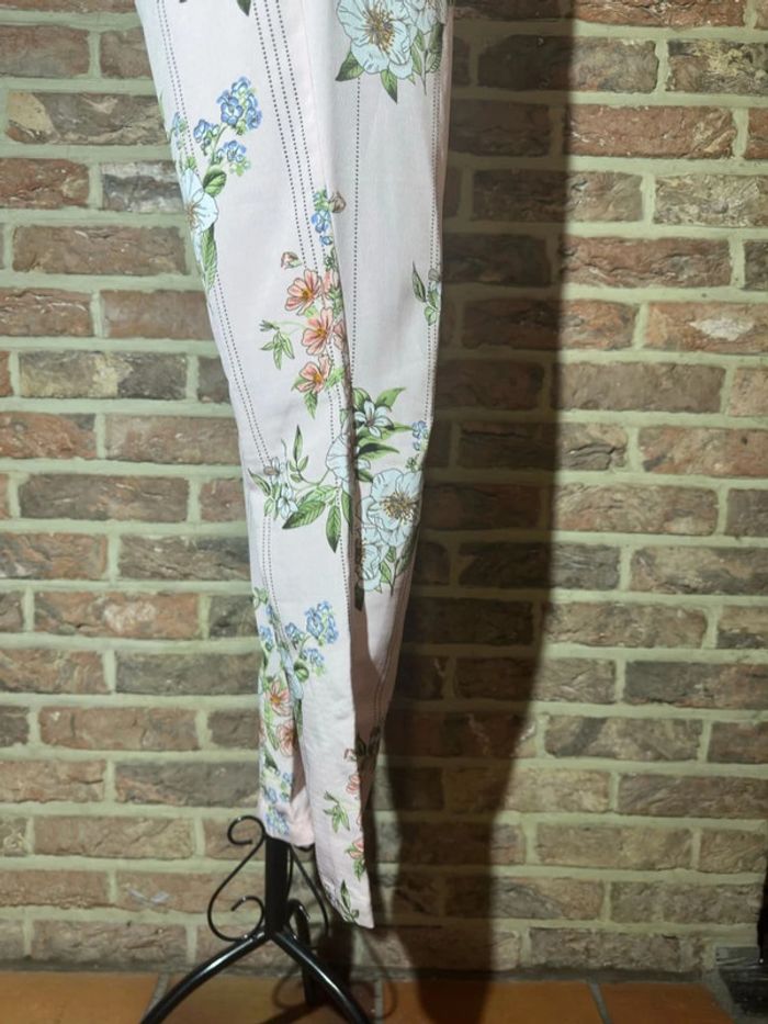 Pantalon rose clair fleuri Primark Taille XXS / 32 - photo numéro 15