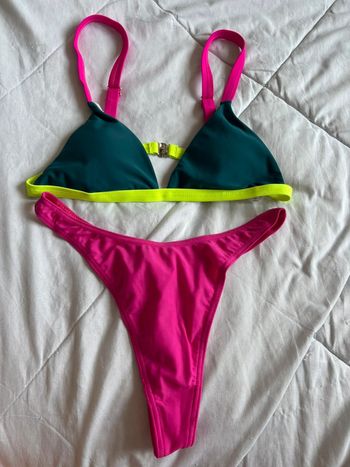 Ensemble maillot de bain bikini rose fushia multicolore tanga string taille S/36 neuf
