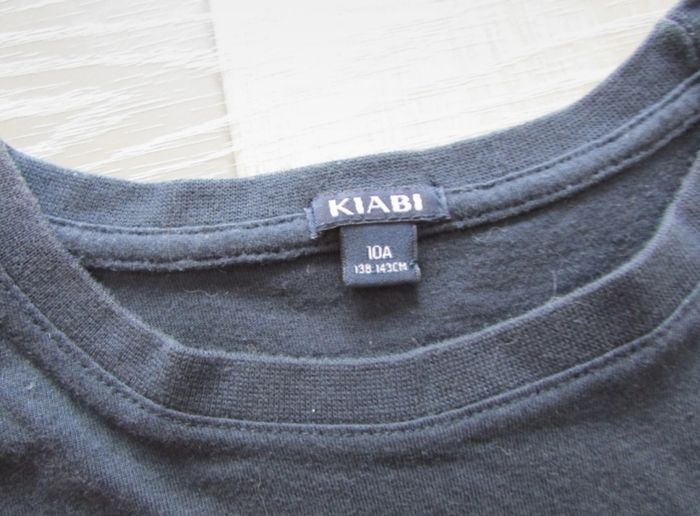 T-shirt Kiabi à sequins 10 ans - photo numéro 4