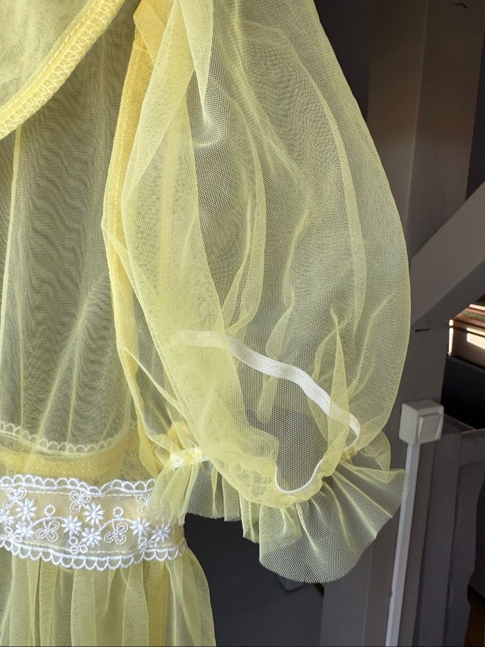 Blouse  jaune transparente - photo numéro 4