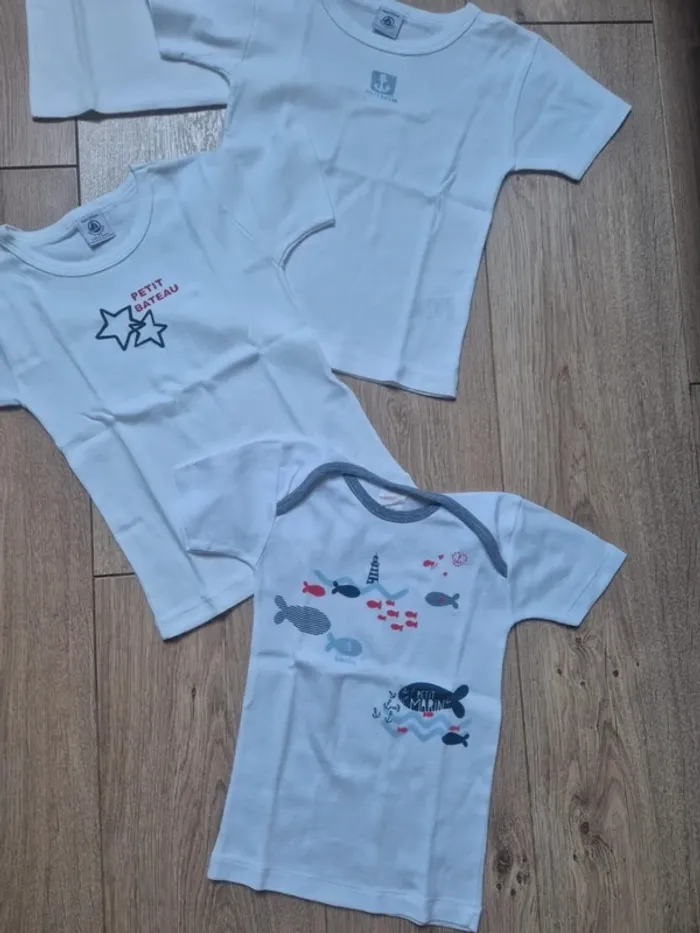 Lot de 4 hauts nuits/ sous-vêtements MC "petit bateau / absorba" 4 ans neufs jamais portés - photo numéro 3