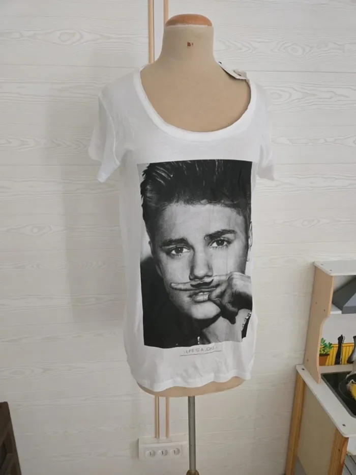 Tee shirt femme M neuf
