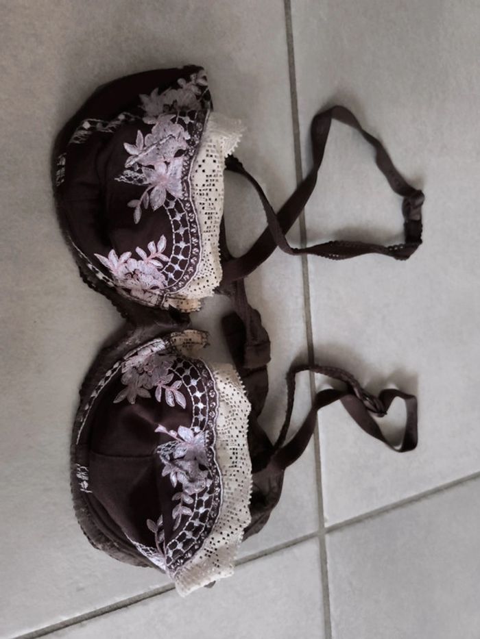 95 B. Soutien gorge