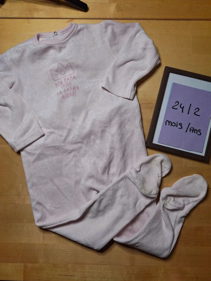Pyjama pour fille taille 24 mois marque grain de blé bon état