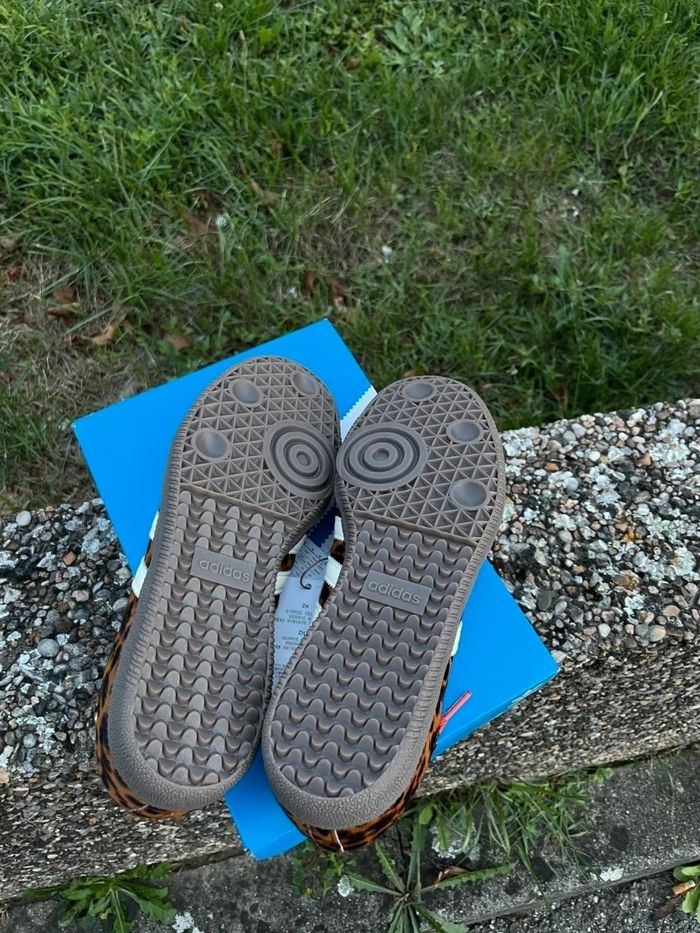 Adidas Samba OG léopard Rouge  Taille 39 - photo numéro 7