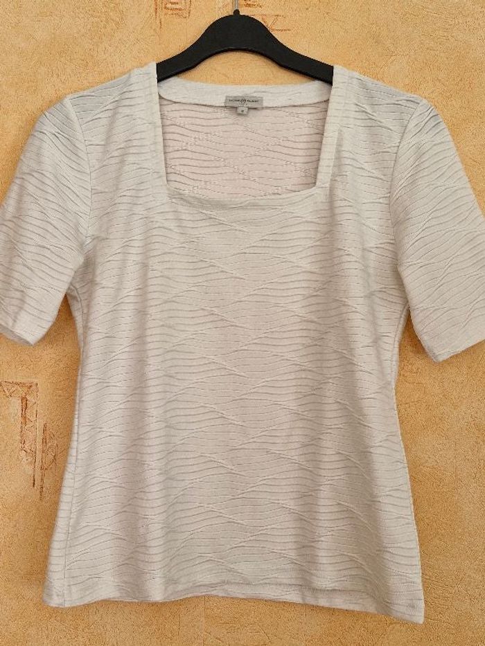 T.shirt Un Jour Ailleurs T.2