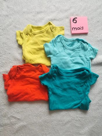Lot 6mois body