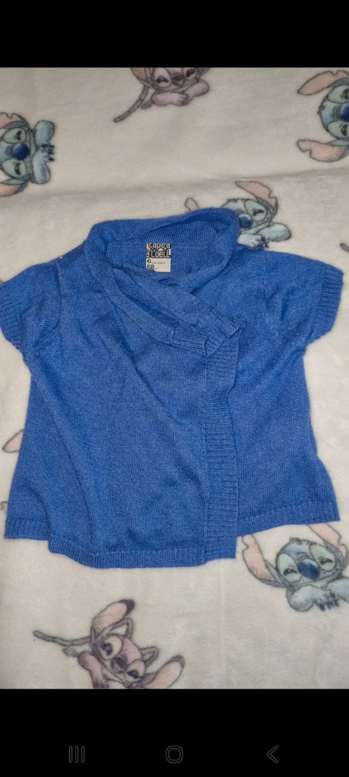 Gilet 6 mois en très bon état