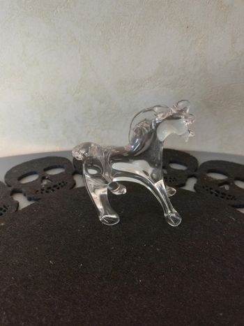 Cheval en verre