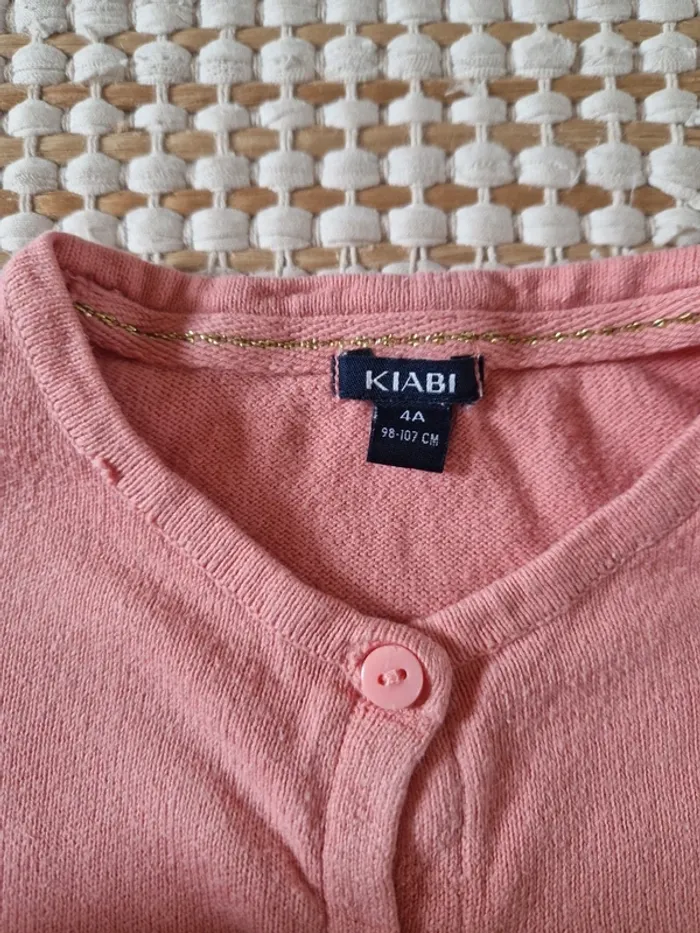 Gilet rose corail KIABI 4 ans - photo numéro 3