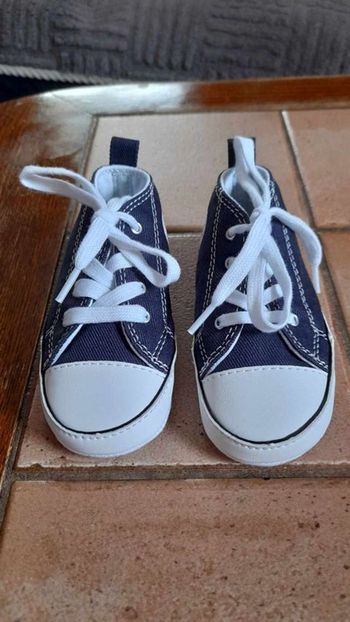 Baskets souples bébé converse