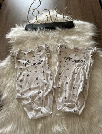 Lot de deux bodies minnies manches courtes 🥰 taille 18 mois disney