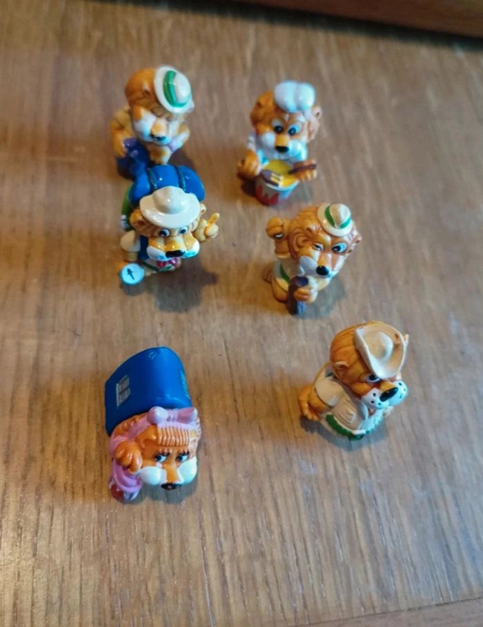 Lot kinder lion