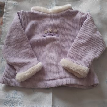BB 6 mois: Sweat tissu côtelé *fermeture dos