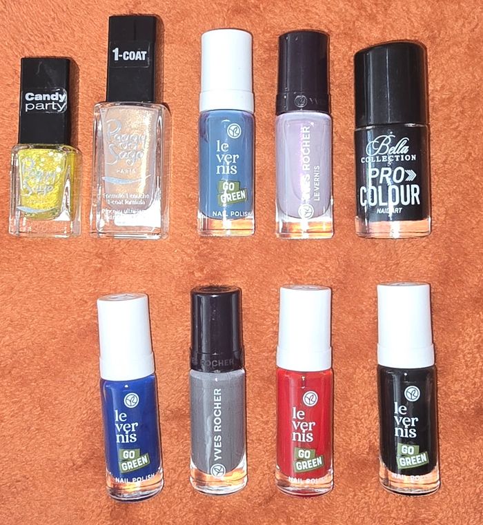 Lots de vernis