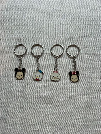 Lot 4 porte clés Mickey