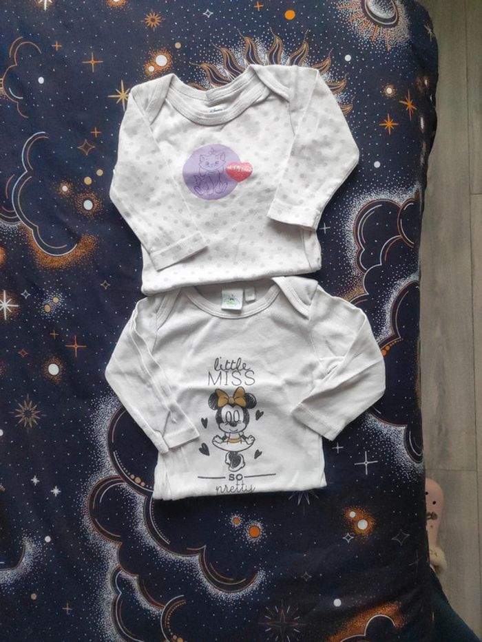 Lot de 2 bodies Disney 6 mois