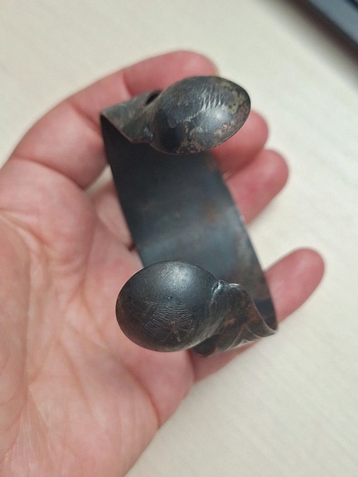 💎 Élégant bracelet en bois sculpté 💎 - photo numéro 4