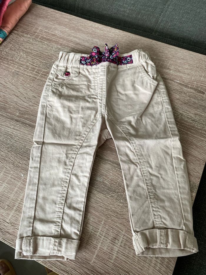 Pantalon fleuri 12 mois