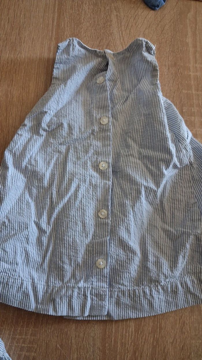 Robe 3 mois - photo numéro 2