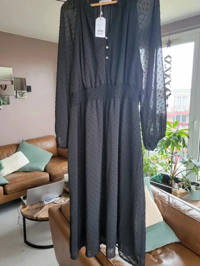 Robe noire neuve Paprika 48 50 magnifique - photo numéro 5