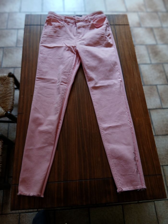 Pantalons rose blanc noir - photo numéro 2