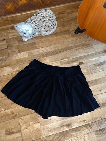 Short noir fluide et léger promod très bon état 36