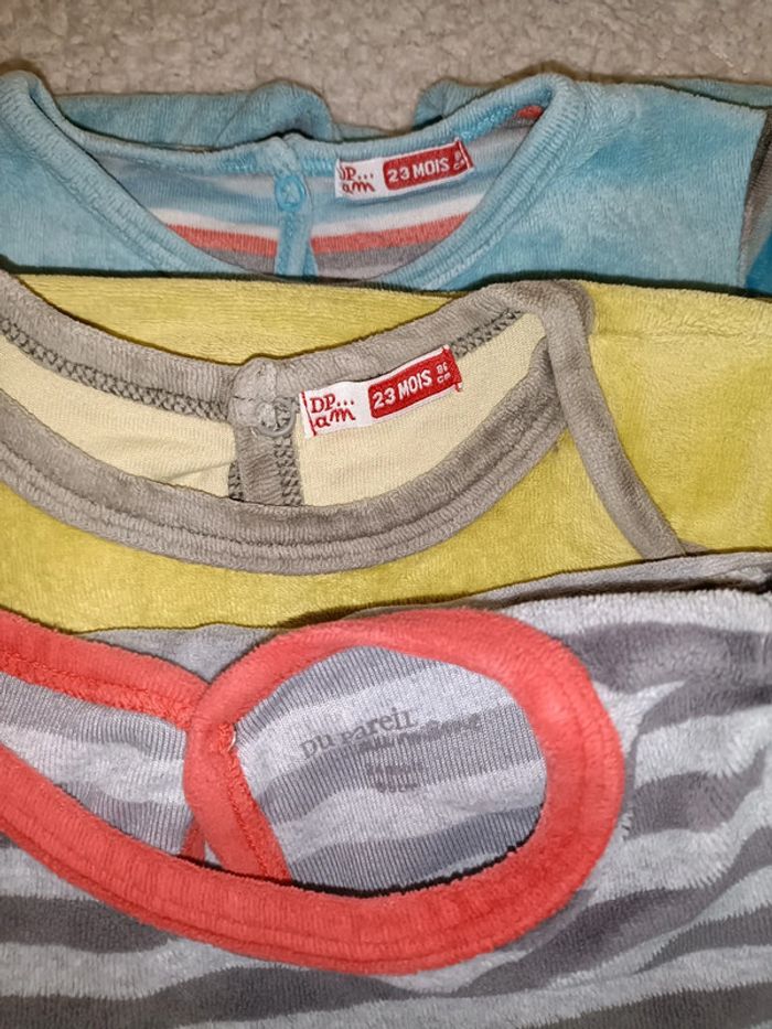 Lot pyjamas 24mois - photo numéro 2