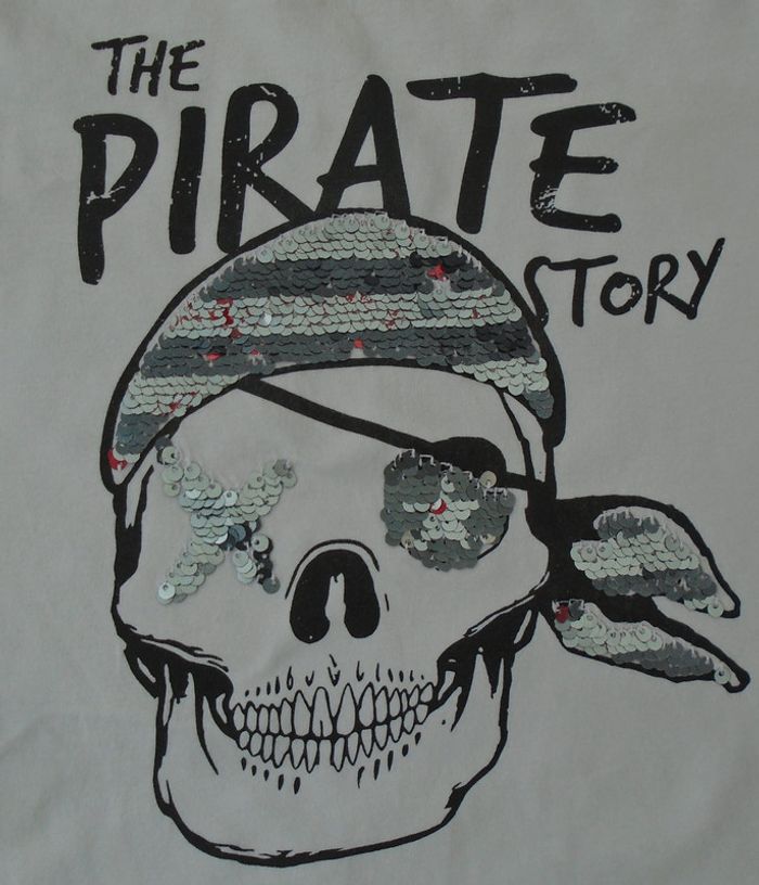 Joli tee-shirt à sequins "pirate" garçon 10 ans (138-143 cm) - photo numéro 3