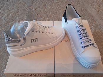 Rinascimento baskets été blanches P.41 neuves