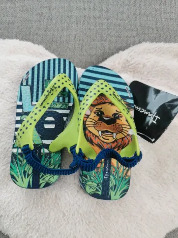 Chaussures tongs enfant Ipanema taille 22-23 Neuf bleu et vert