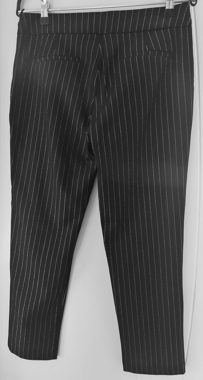 T. 40 (L) - Joli Pantalon 7/8 - photo numéro 3