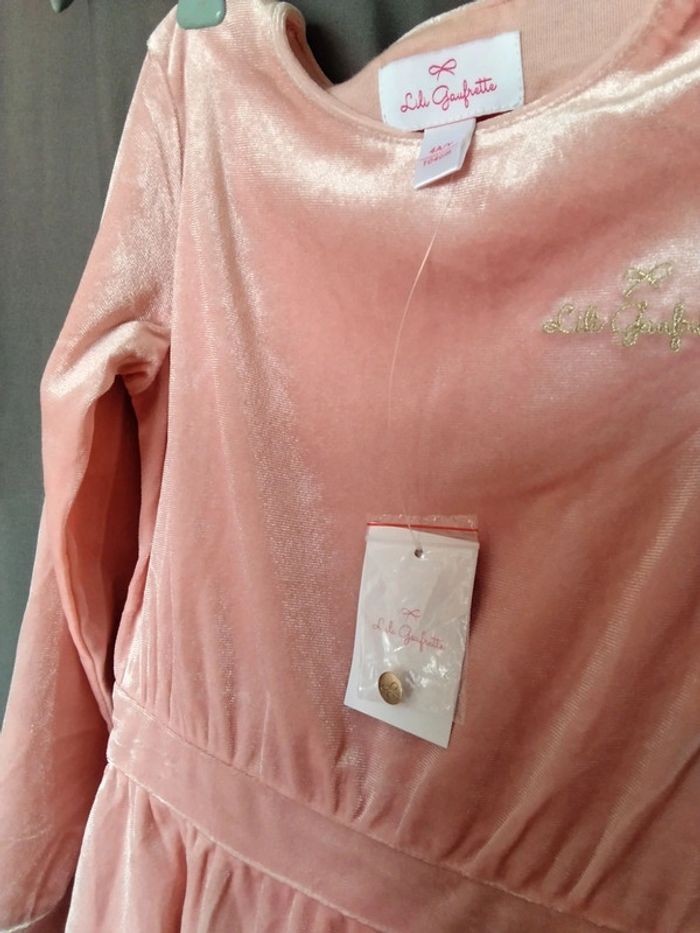 Petite robe velours léger. Marque Lili gaufrette. 4 ans - photo numéro 2