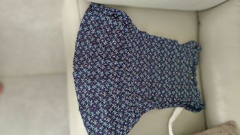 Petite robe pour petite fille de quatre ans