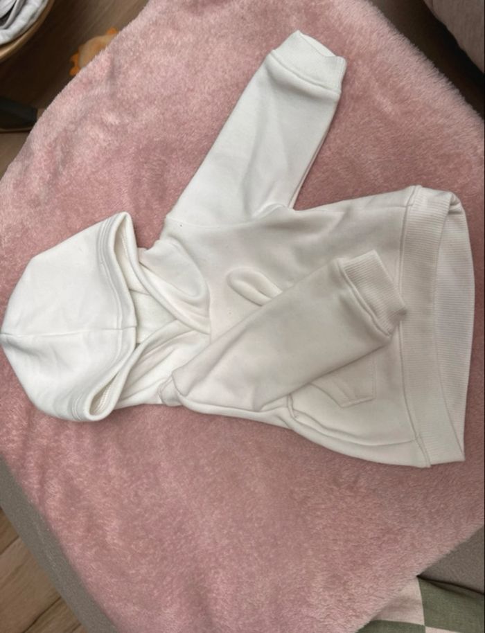 Sweat blanc - photo numéro 2