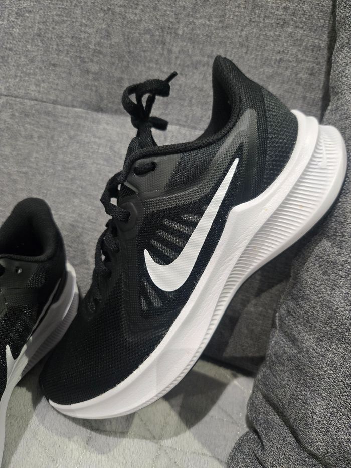 Baskets nike - photo numéro 2