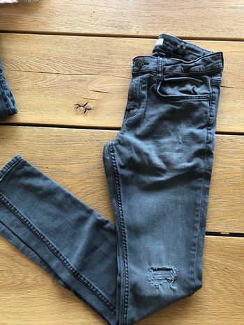 Jean skinny taille s 16 ans