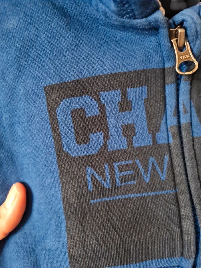 Sweat zippé 24 mois - photo numéro 2