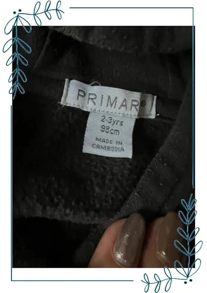 Pull Licorne noir Primark 3 ans 98 cm - photo numéro 4