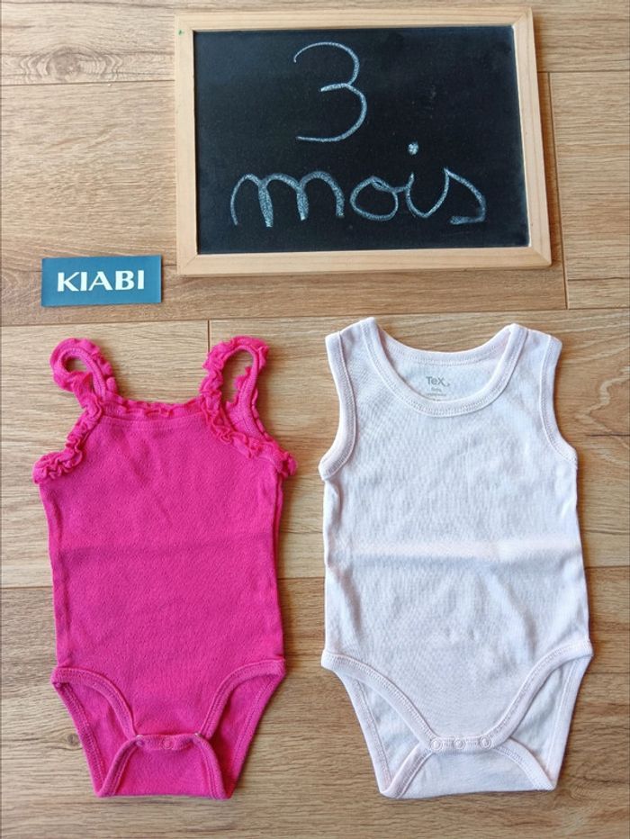 Lot de deux bodies sans manches