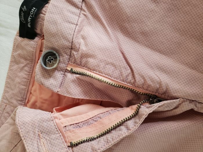 Chino rose pâle à motifs - photo numéro 4