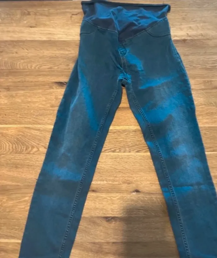 Pantalon de grossesse