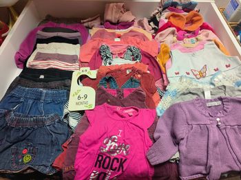 Lot 36 vêtements bébé fille 6 mois