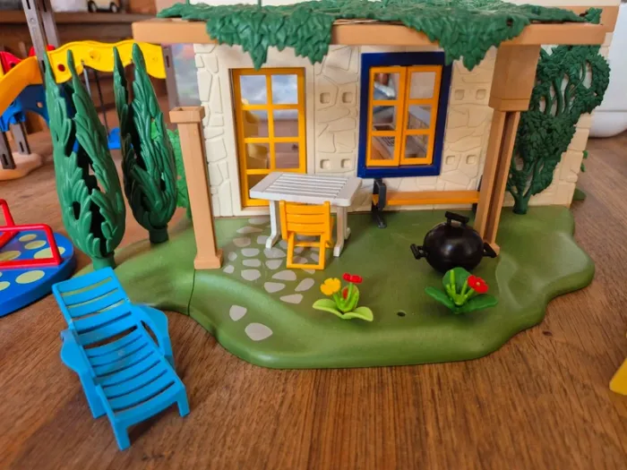 Lot maison et parc playmobil - photo numéro 3