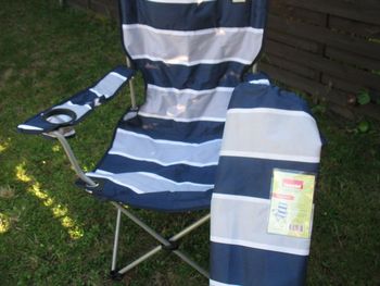  FAUTEUIL PLIANT MARINE ET BLANC "TRIGANO" - NEUF - n°05